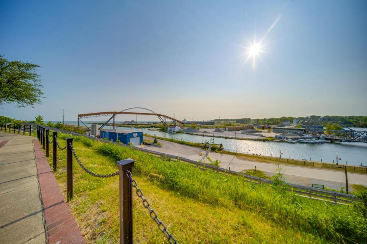Lake Erie Vacation Home 1 Block To Bridge Street Ashtabula Dış mekan fotoğraf